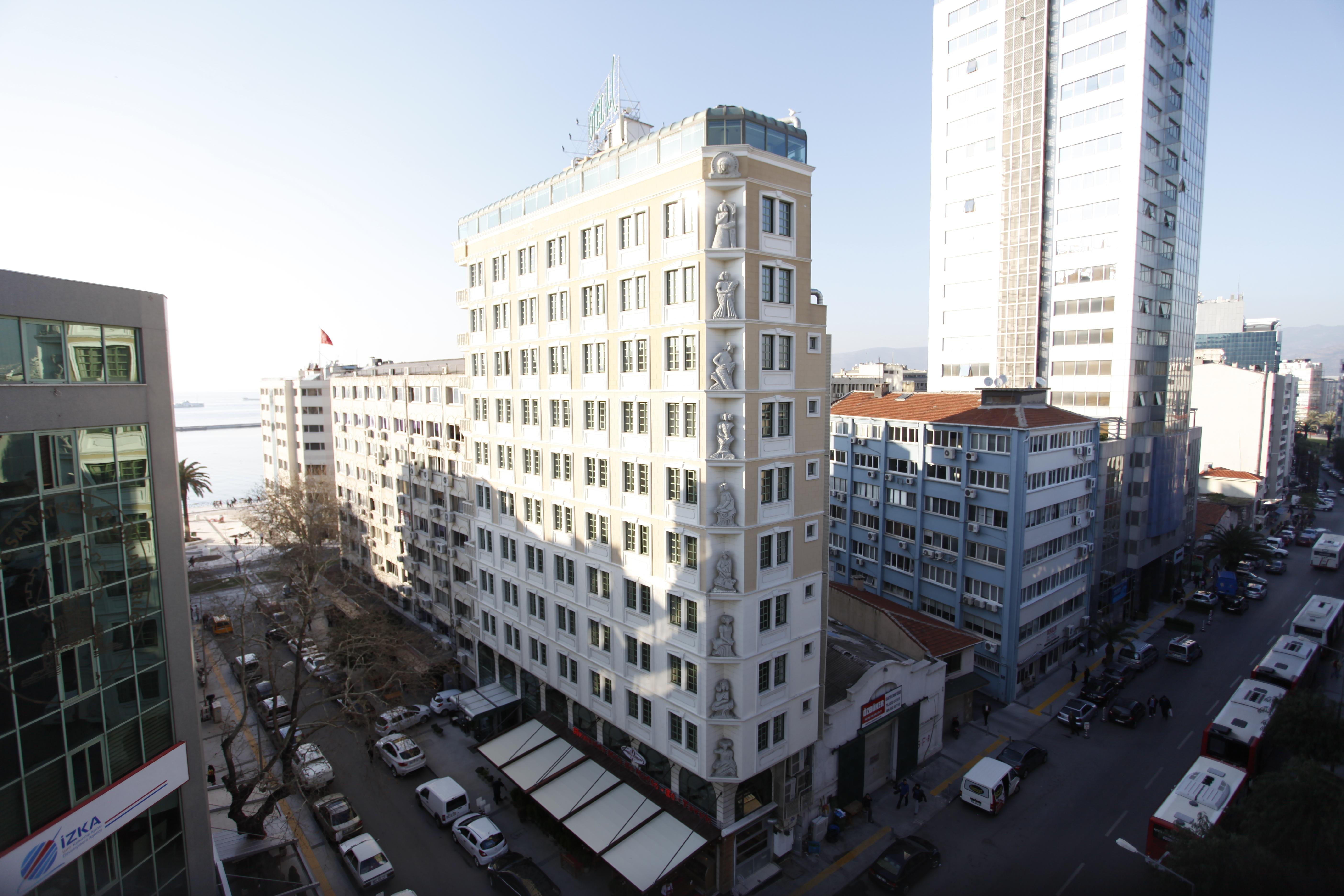 Marla Hotel